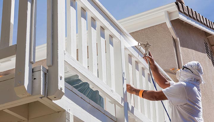 What can I Expect When Hiring Professional Exterior Painters in Vancouver?